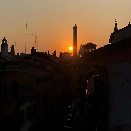 Lejlighed Healthy Flat - Tower Skyline View Bologna